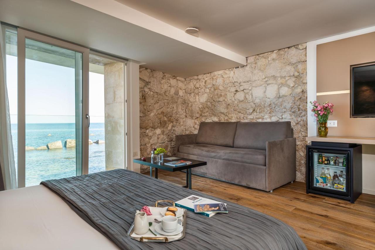 Re Dionisio Luxury Suites Syracuse Extérieur photo