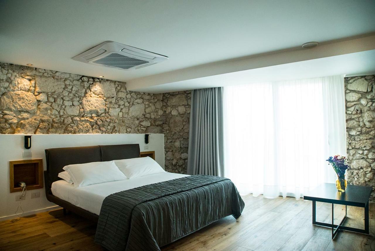 Re Dionisio Luxury Suites Syracuse Extérieur photo